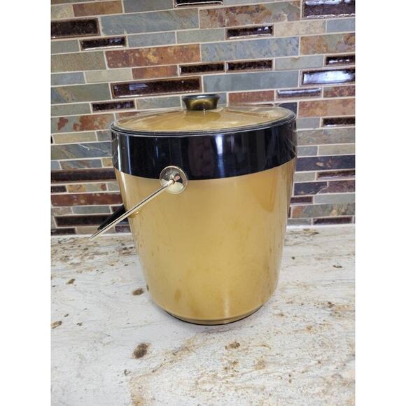 Vintage Thermo Serv Insulated Ice Bucket , Gold Black, West Bend MCM - Picture 3 of 7